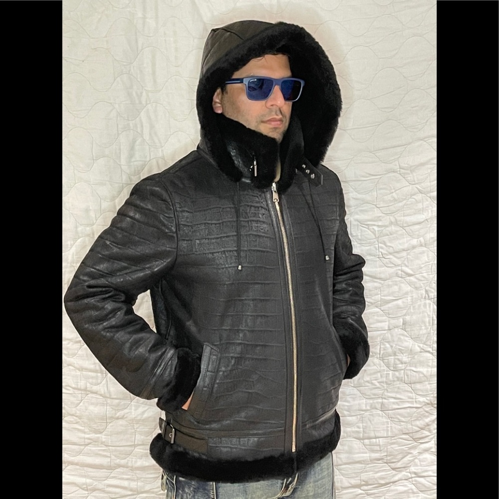 Men sheepskin Shearling leather Bomber jacket NWT